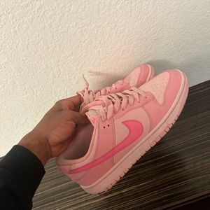 Triple pinks dunks